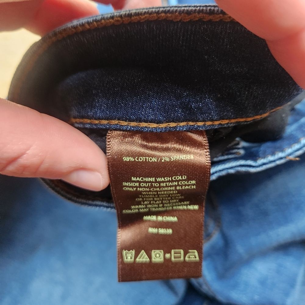 Kut from the Kloth Jeans - Picture 6 of 12